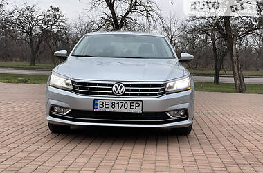 Седан Volkswagen Passat 2017 в Миколаєві