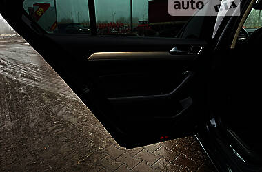 Седан Volkswagen Passat 2016 в 
