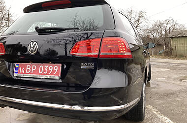 Универсал Volkswagen Passat 2011 в Стрые