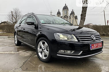 Универсал Volkswagen Passat 2011 в Стрые