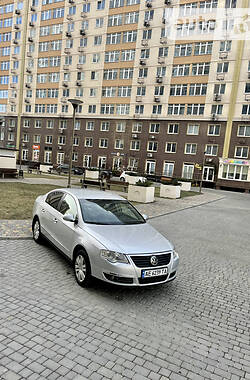 Седан Volkswagen Passat 2007 в Одессе