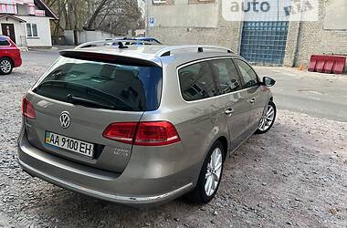 Универсал Volkswagen Passat 2012 в 