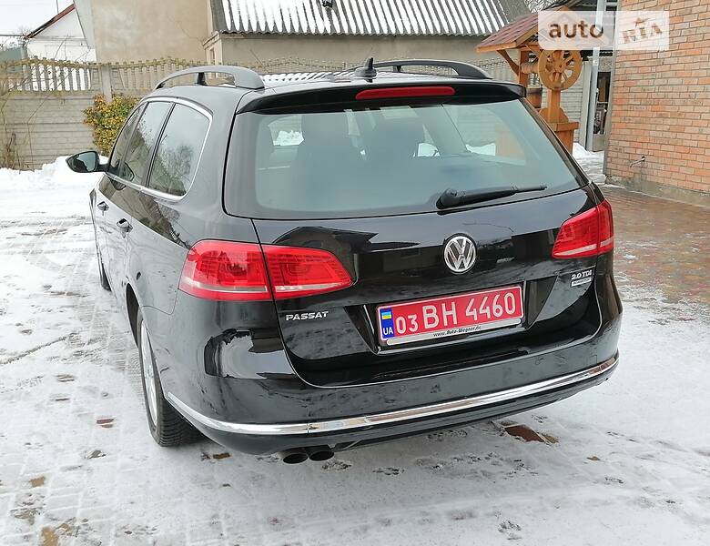 Універсал Volkswagen Passat 2012 в Луцьку