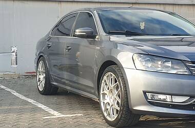 Седан Volkswagen Passat 2013 в Одессе