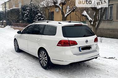 Универсал Volkswagen Passat 2012 в 