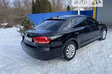 Седан Volkswagen Passat 2012 в Прилуках