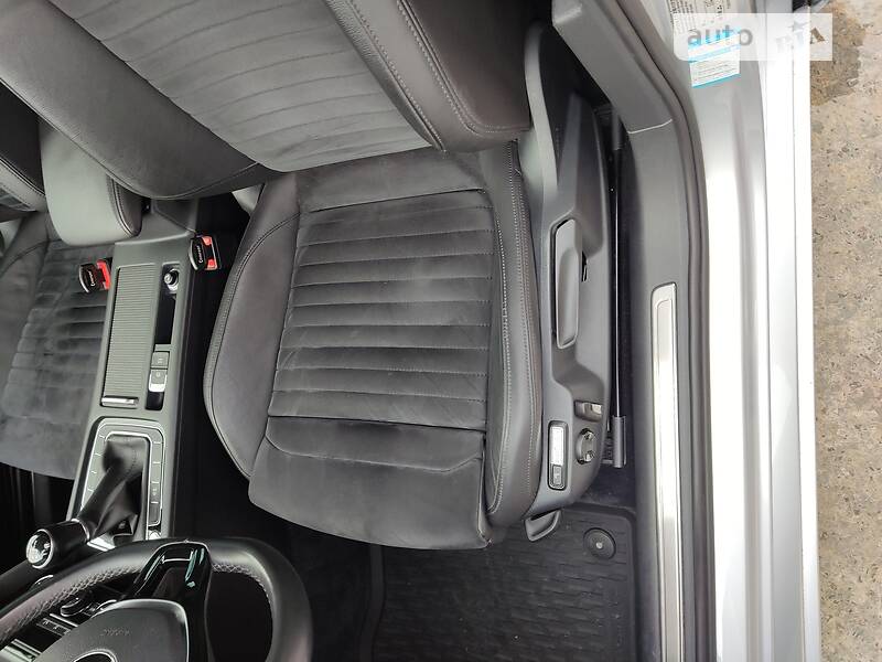 Універсал Volkswagen Passat 2017 в Вараші фото 51 Універсал Volkswagen Passat 2017 в Вараші