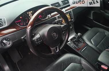 Универсал Volkswagen Passat 2014 в 