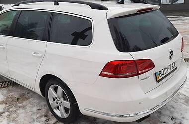 Универсал Volkswagen Passat 2013 в Тернополе