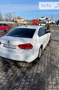 Седан Volkswagen Passat 2012 в Одессе