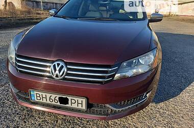 Седан Volkswagen Passat 2012 в Овидиополе