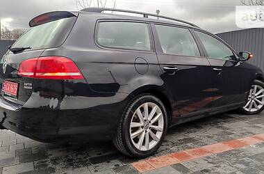 Універсал Volkswagen Passat 2012 в Дрогобичі