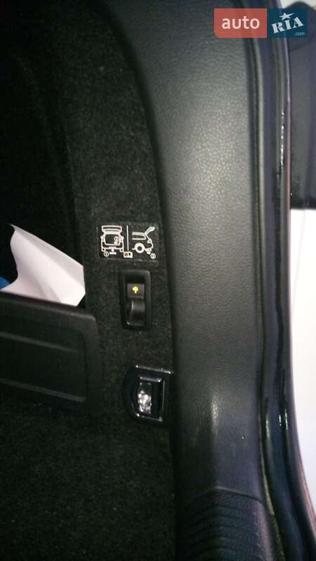Універсал Volkswagen Passat 2012 в Вараші