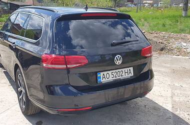 Универсал Volkswagen Passat 2015 в Ужгороде