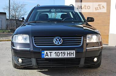 Универсал Volkswagen Passat 2003 в Калуше