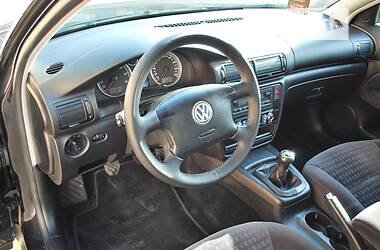 Универсал Volkswagen Passat 2003 в Калуше