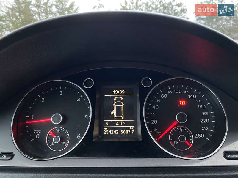 Универсал Volkswagen Passat 2010 в Самборе фото 8 Универсал Volkswagen Passat 2010 в Самборе