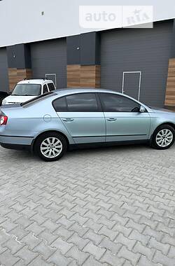 Седан Volkswagen Passat 2007 в Ковелі