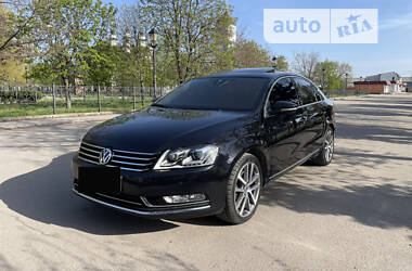 Седан Volkswagen Passat 2014 в Дніпрі