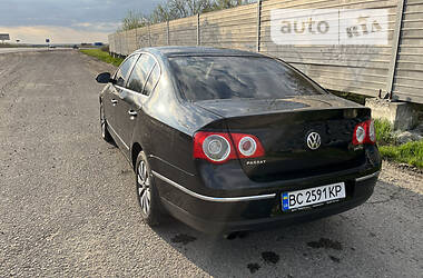 Седан Volkswagen Passat 2007 в Львові