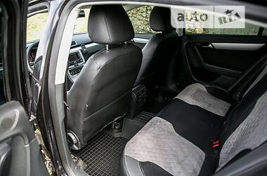 Седан Volkswagen Passat 2011 в 