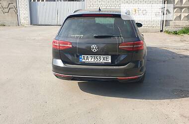 Універсал Volkswagen Passat 2014 в Дніпрі