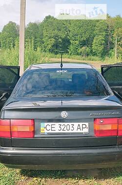 Седан Volkswagen Passat 1996 в Черновцах
