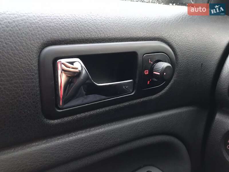 Универсал Volkswagen Passat 2002 в Косове