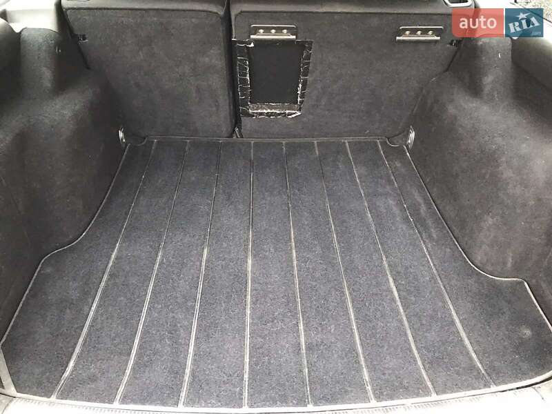 Универсал Volkswagen Passat 2002 в Косове