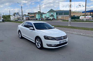 Седан Volkswagen Passat 2014 в 