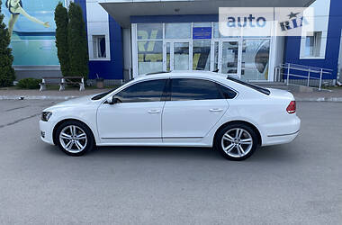 Седан Volkswagen Passat 2014 в 
