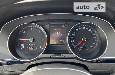 Універсал Volkswagen Passat 2015 в 