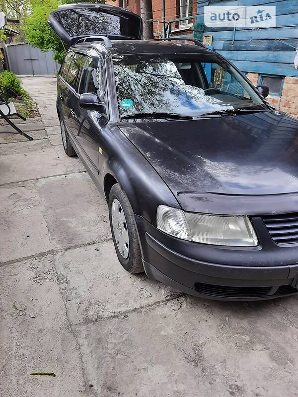 Универсал Volkswagen Passat 2000 в Сумах