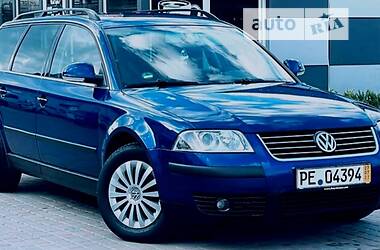 Универсал Volkswagen Passat 2004 в Киеве