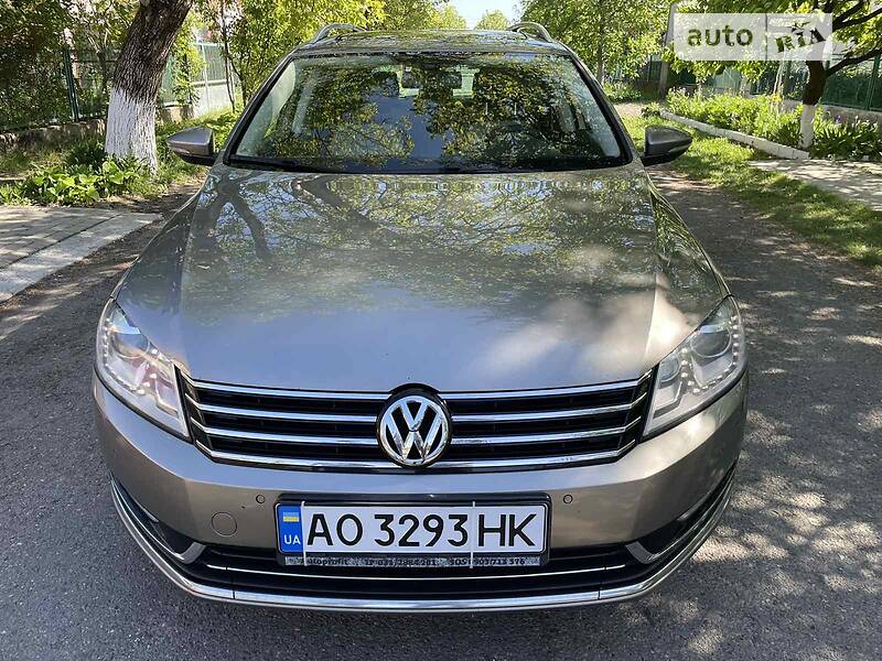 Универсал Volkswagen Passat 2012 в Виноградове