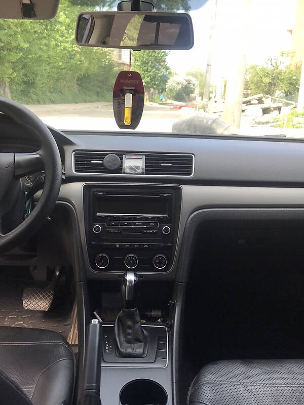 Седан Volkswagen Passat 2013 в Тернополе