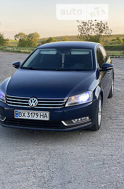 Седан Volkswagen Passat 2011 в Хмельницькому