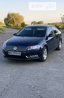 Седан Volkswagen Passat 2011 в Хмельницькому