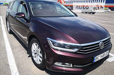 Универсал Volkswagen Passat 2015 в Львове