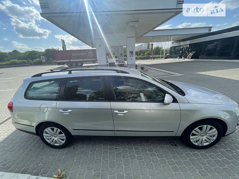 Универсал Volkswagen Passat 2009 в Львове