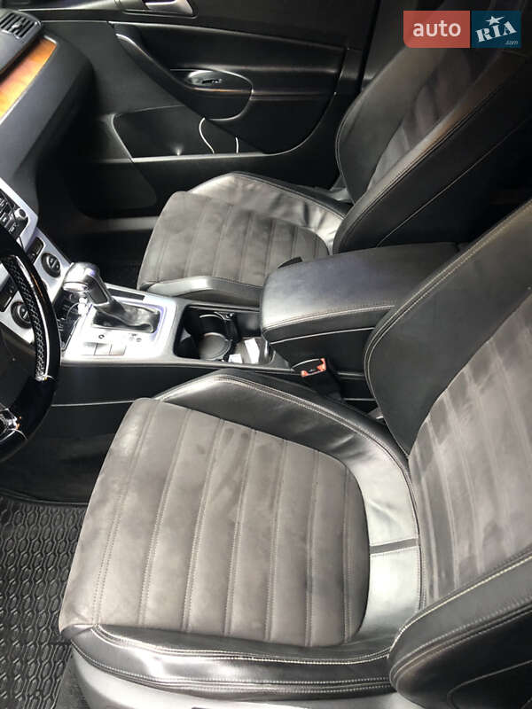Седан Volkswagen Passat 2008 в Рава-Русской