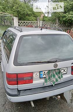 Універсал Volkswagen Passat 1996 в Луцьку