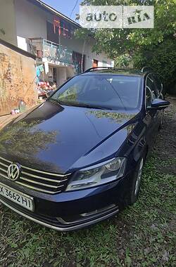 Универсал Volkswagen Passat 2013 в Тысменице