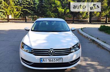 Седан Volkswagen Passat 2012 в Броварах