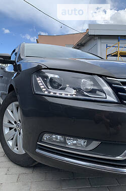 Универсал Volkswagen Passat 2012 в Горохове