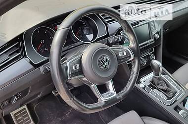 Универсал Volkswagen Passat 2015 в Тернополе