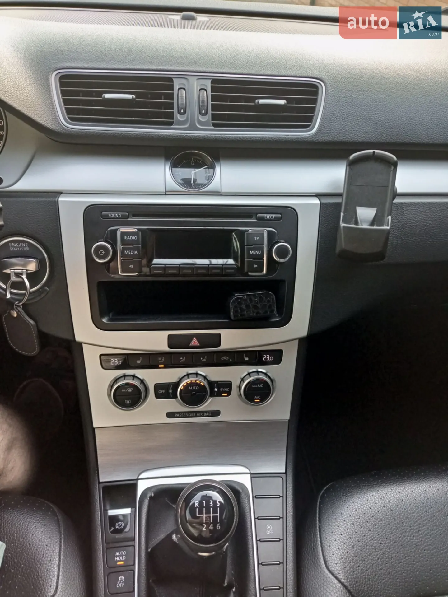 2014 Volkswagen Passat - мініатюра 26