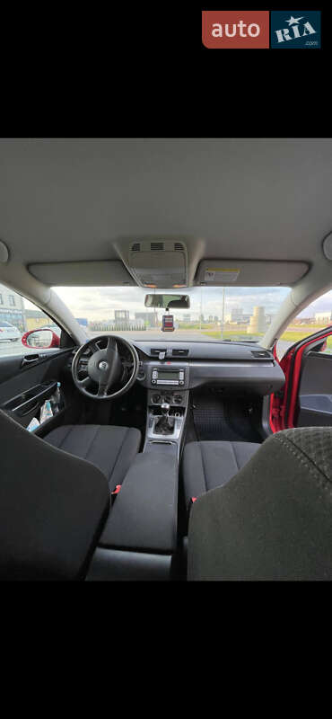 Универсал Volkswagen Passat 2009 в Львове