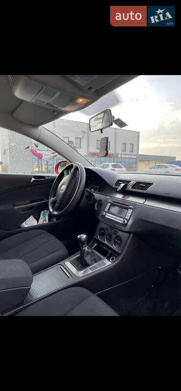 Универсал Volkswagen Passat 2009 в Львове