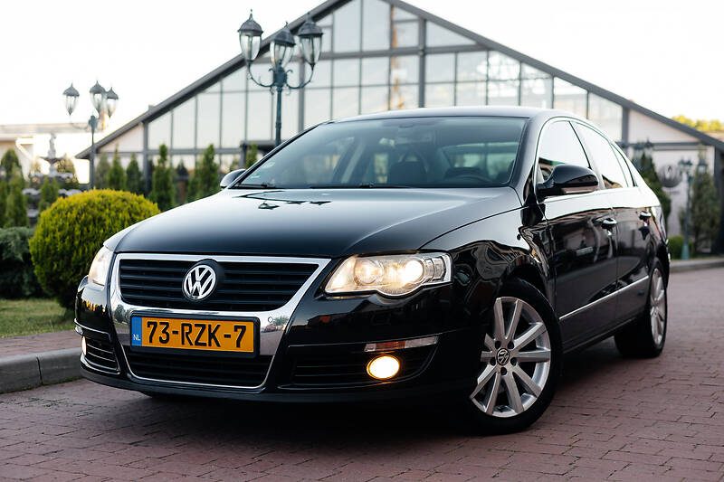 Седан Volkswagen Passat 2008 в Стрые